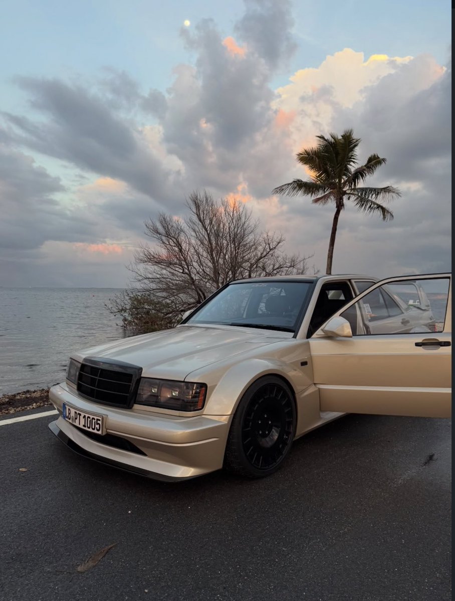 Shtreetwear tweet media