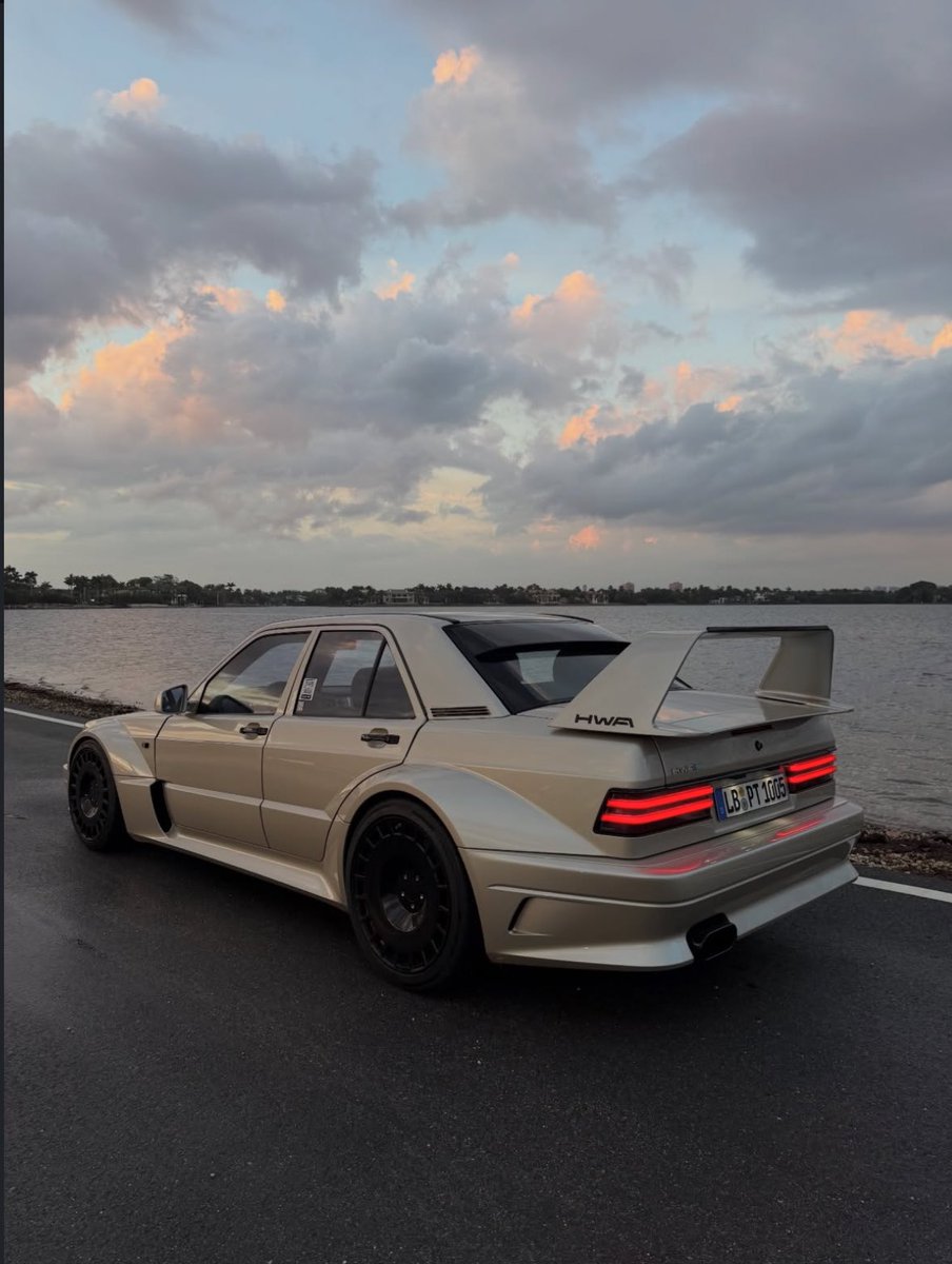 Shtreetwear tweet media