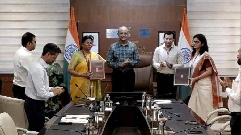 PIB India tweet media