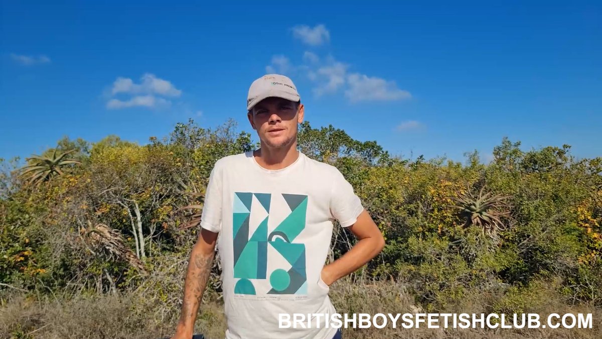 ConradSpanking tweet media