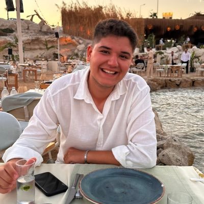 kayl larin 🇨🇦 tweet media