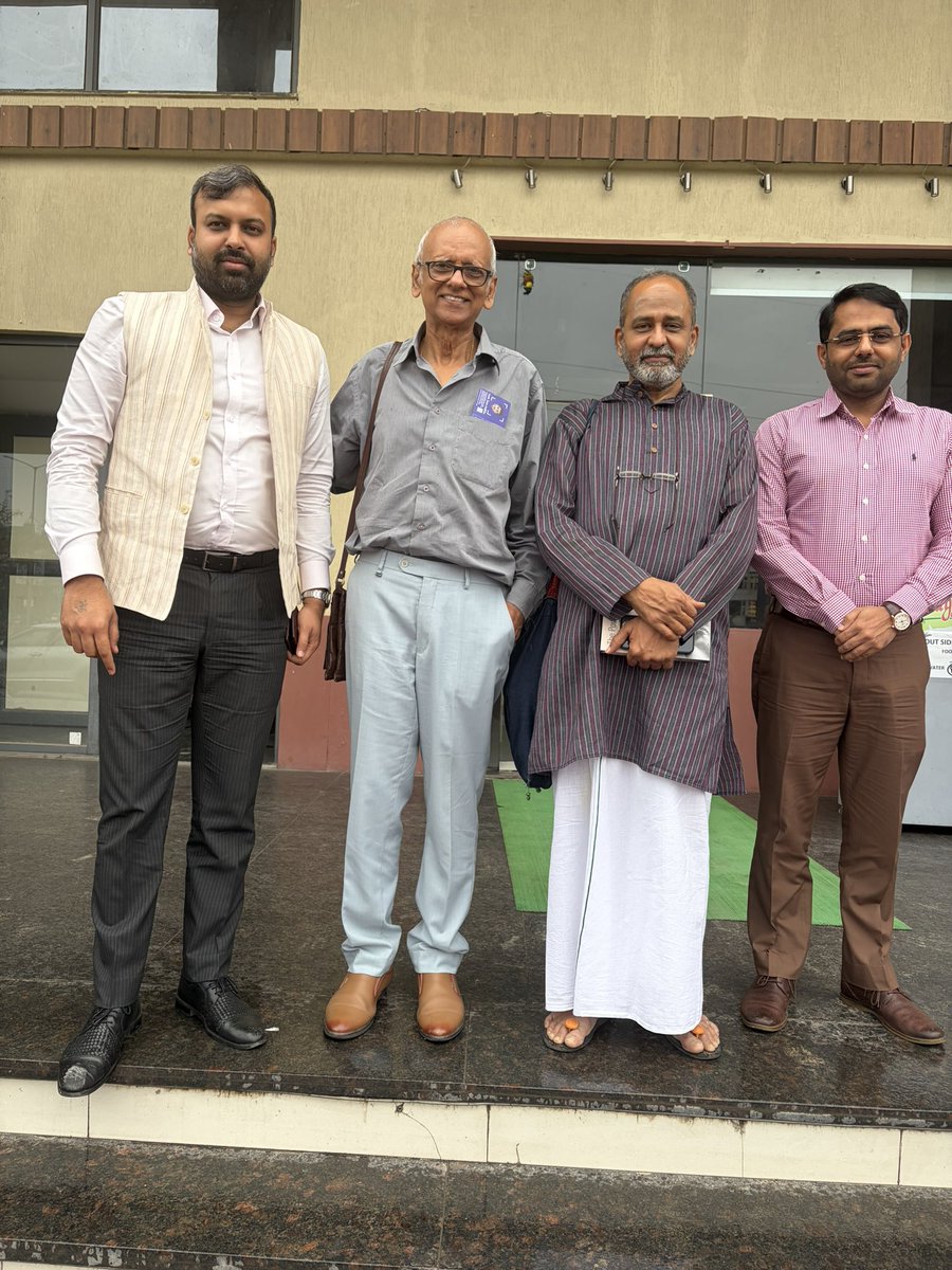goelgauravbjp's tweet photo. Today we had the privilege of meeting Justice K. Kannan (Retd.) and Justice G. R. Swaminathan of the Madras High Court.

Justice Kannan is truly a simple and grounded personality with great values. Justice Swaminathan continues to inspire with his simplicity, sharp intellect. https://t.co/q1t3s4C65D