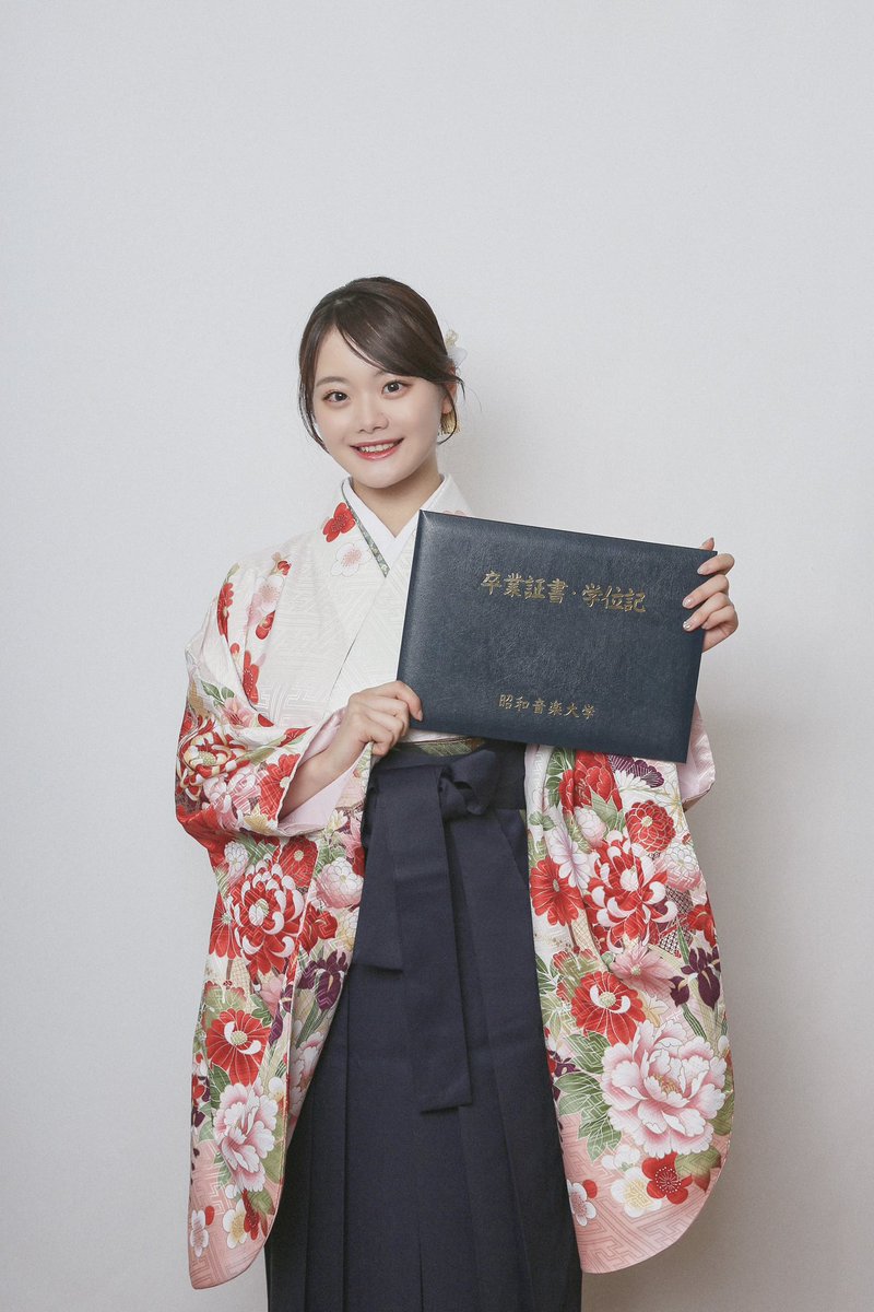 中城杏梨 tweet media
