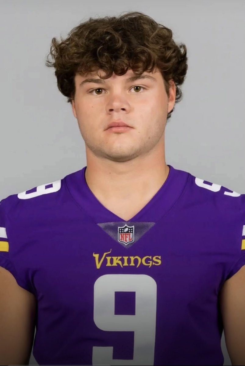 HeavyyMotionn tweet media