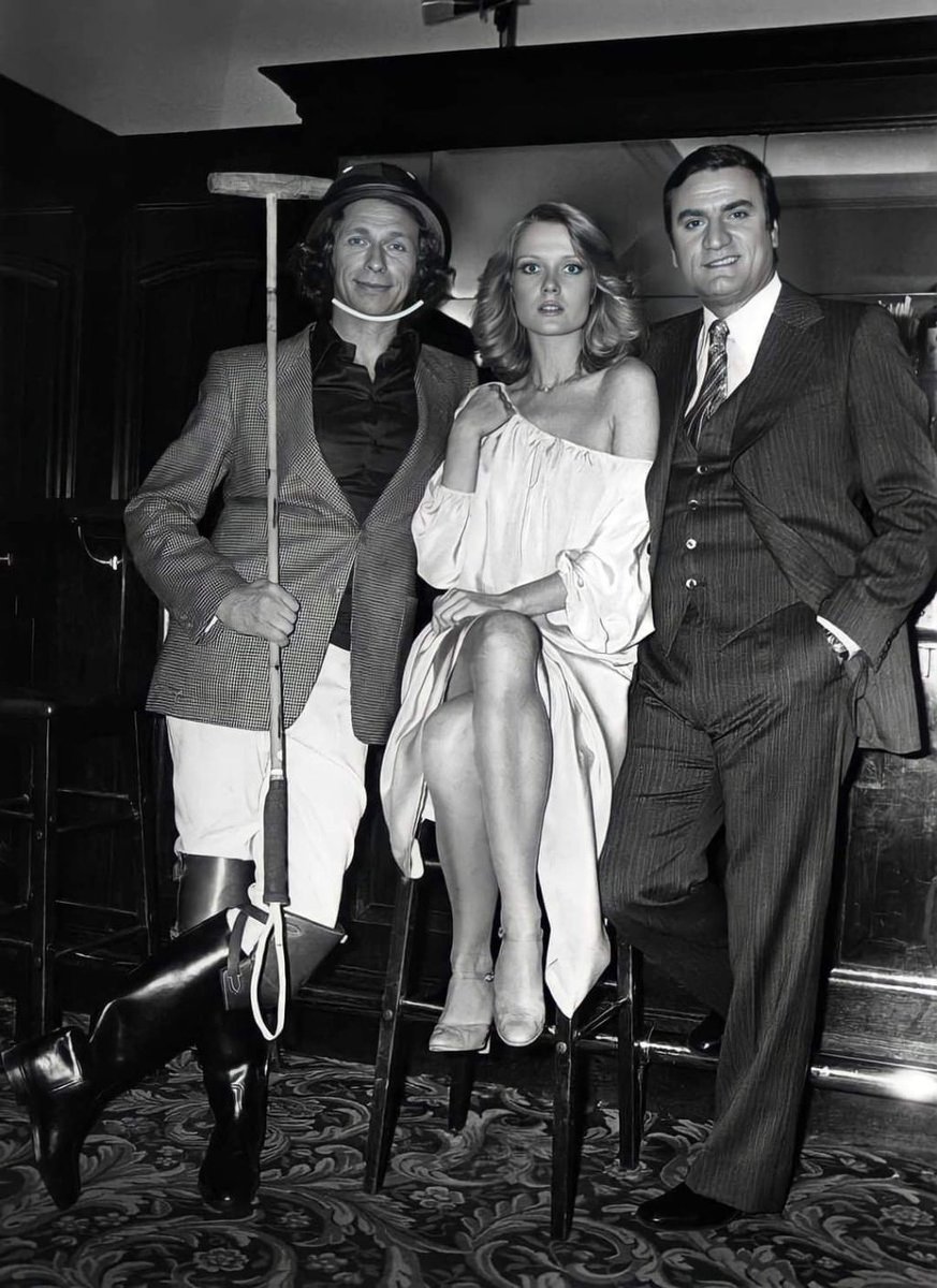 hiddenliburua tweet media