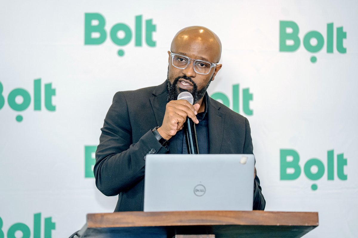 TechMoran tweet media