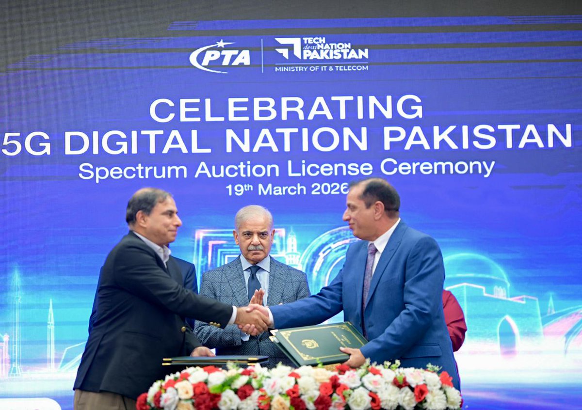 Ministry of Information & Broadcasting tweet media