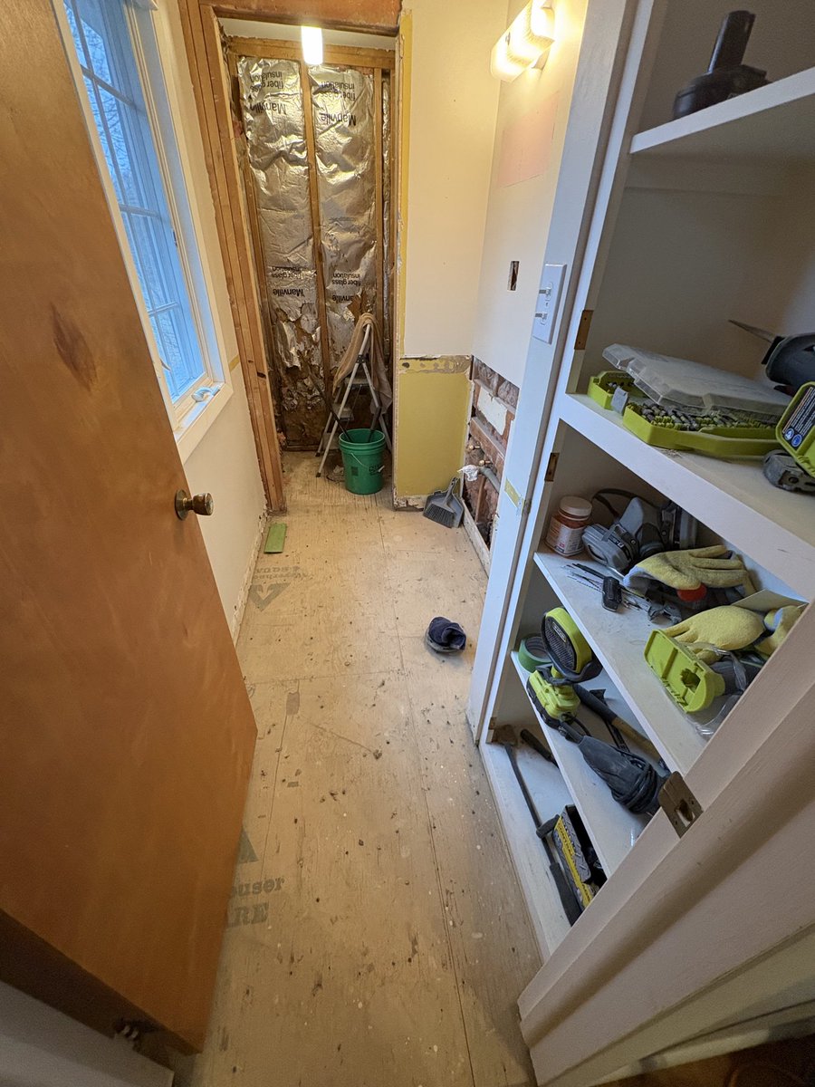 Michael J Caffrey tweet media