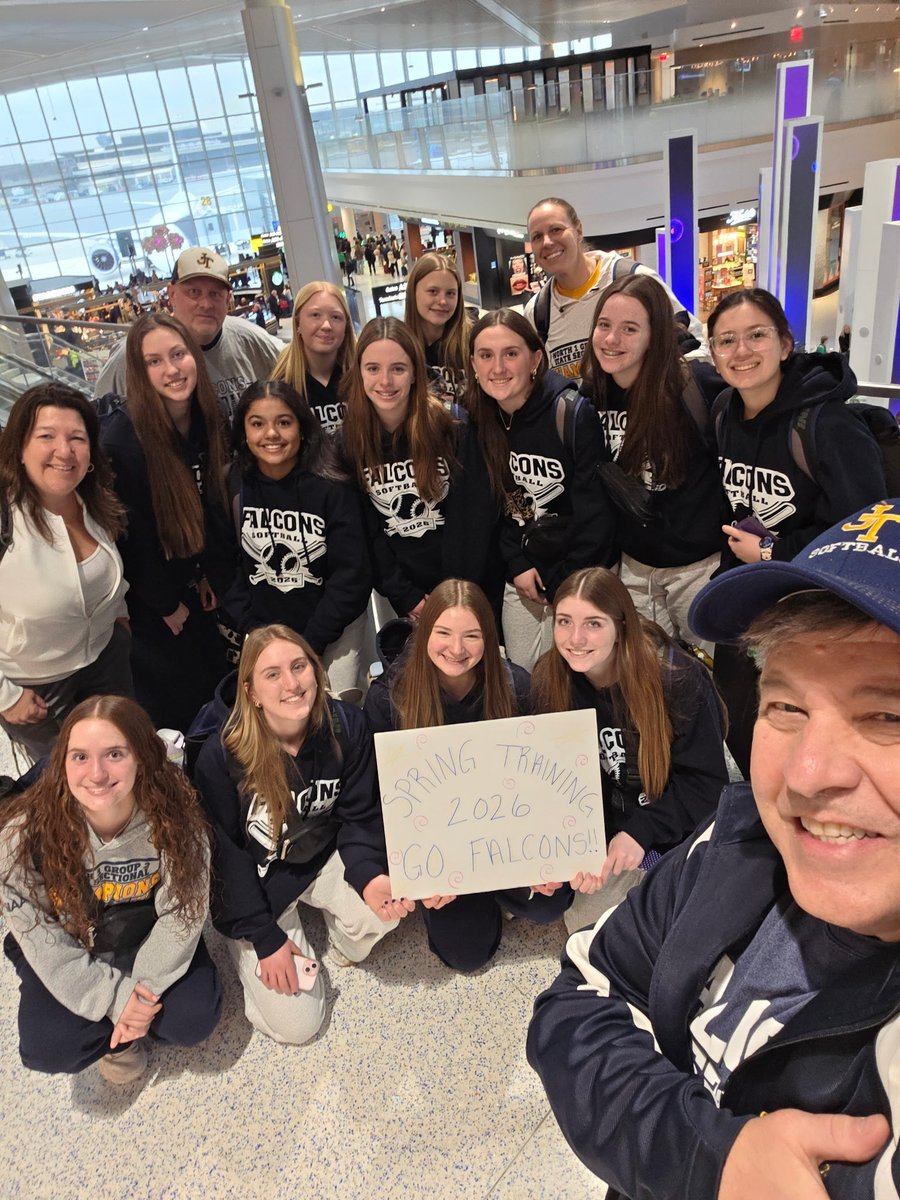 JTHS Softball tweet media