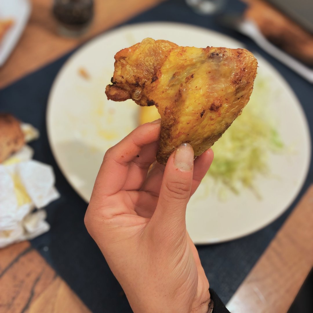 Adri 💜 tweet media