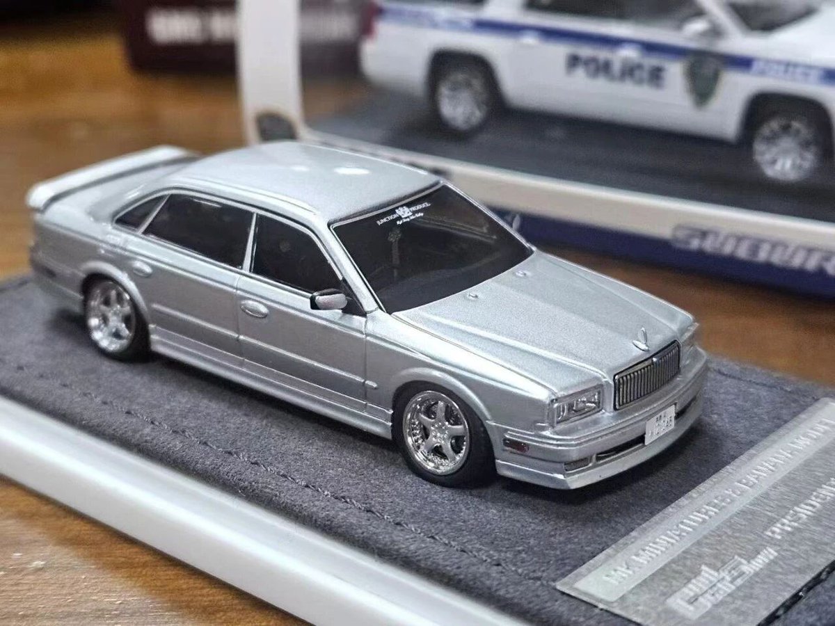 MK cool car show 1/64 日産　プレジデント　jgh50 黒 TOMICA LIMITED VINTAGE 1/64 西部警察27 日産プレジデント（黒）