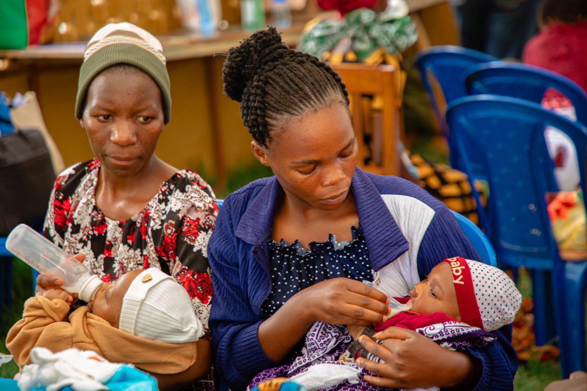 Operation Smile tweet media