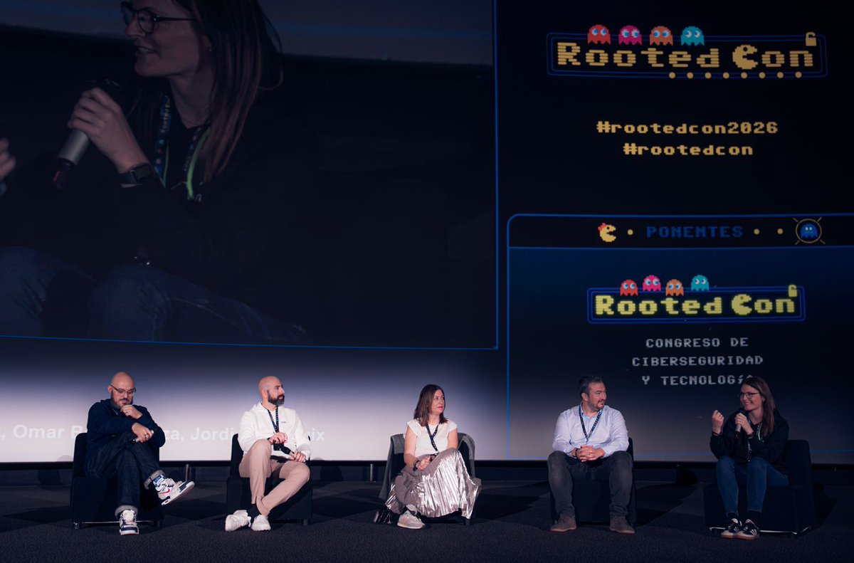 Hack in Hire tweet media