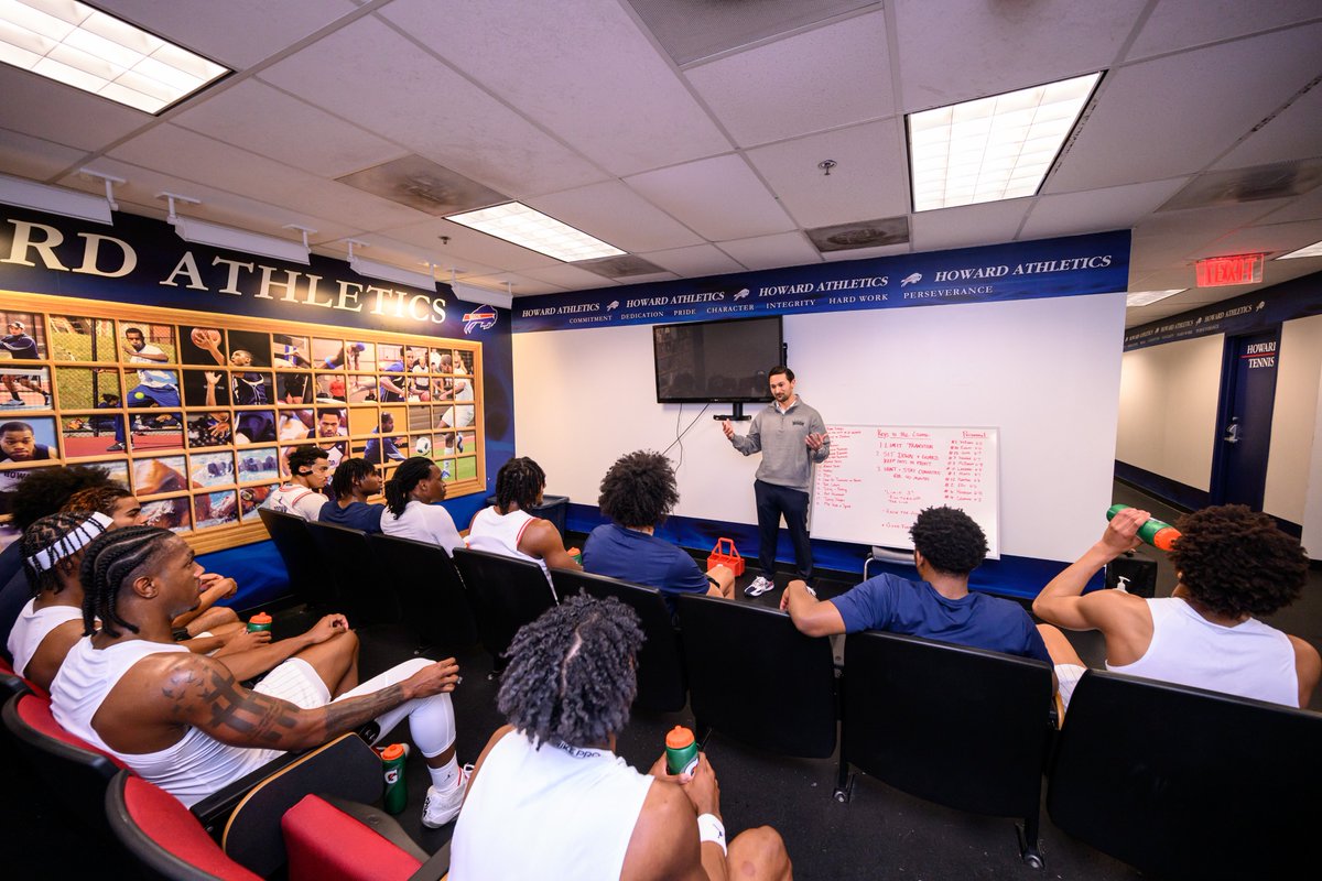 Zach Leonsis tweet media