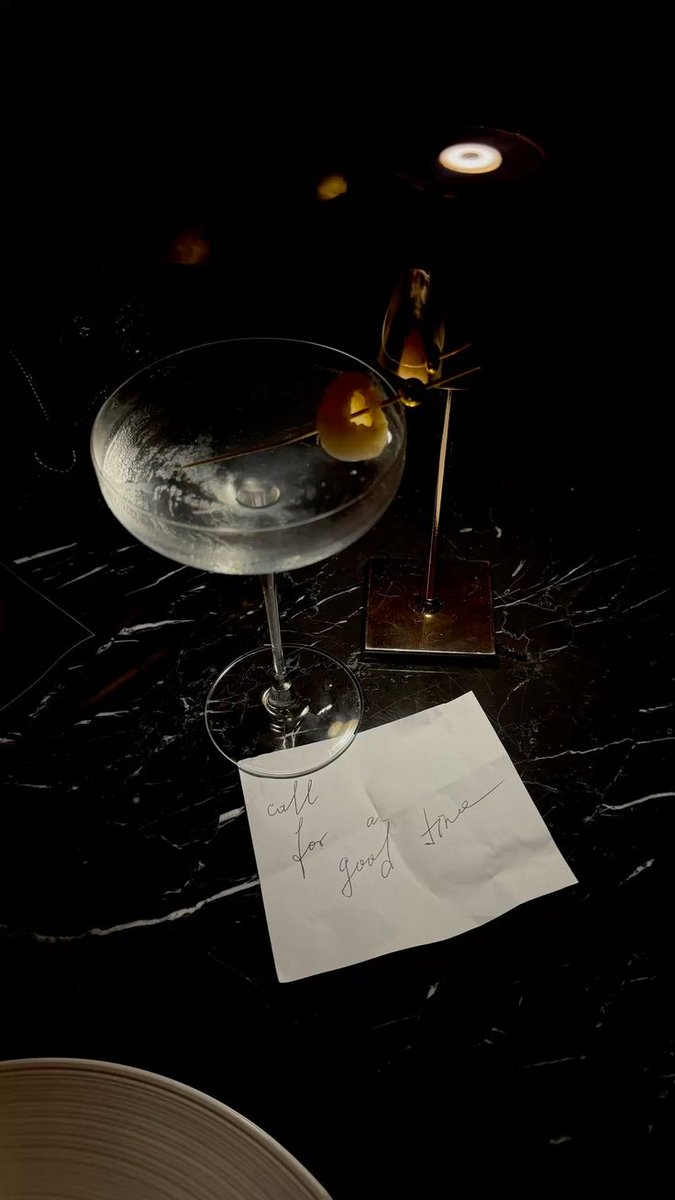 𓆰𓆪 tweet media