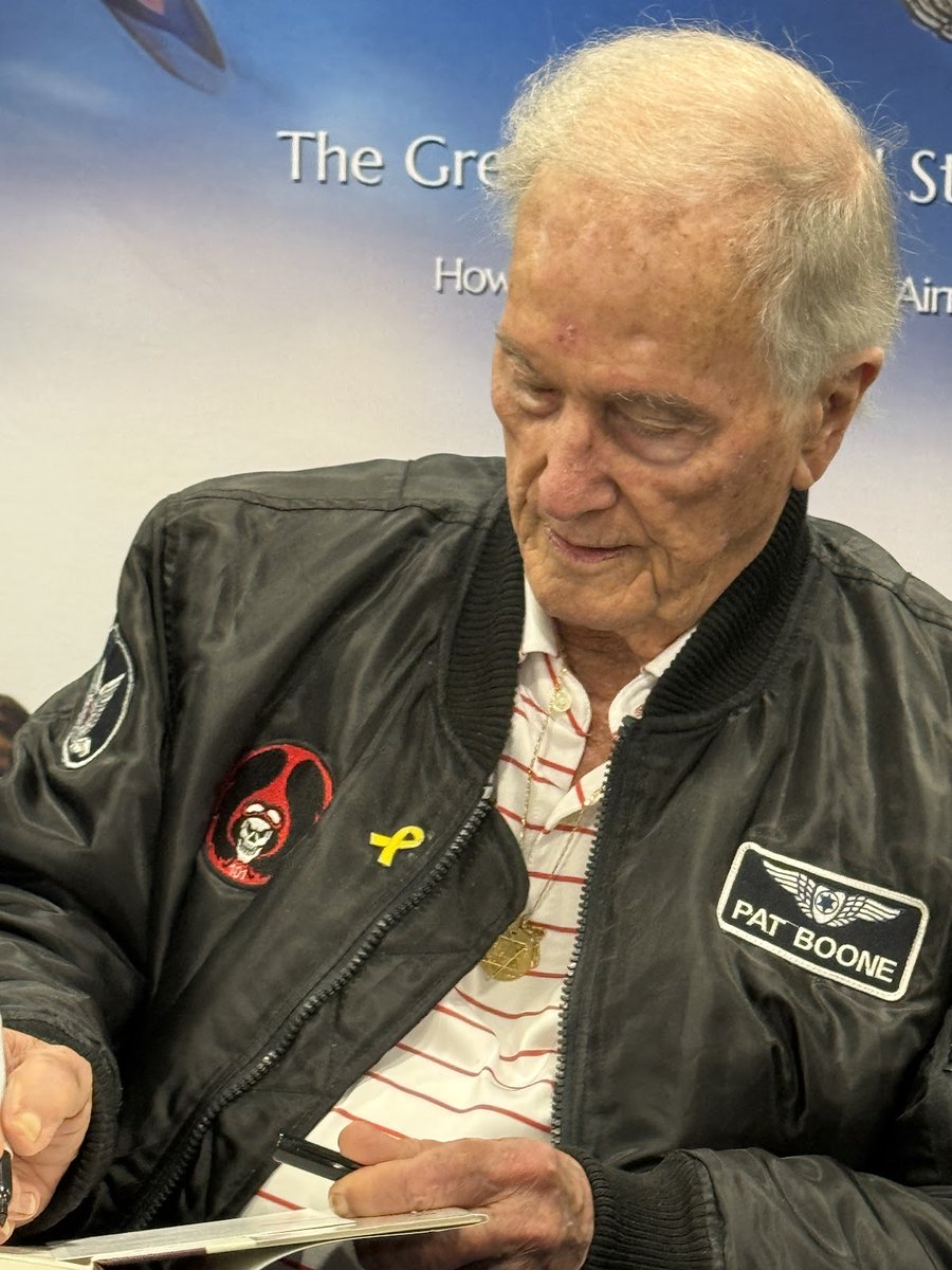 ThePatBoone tweet media