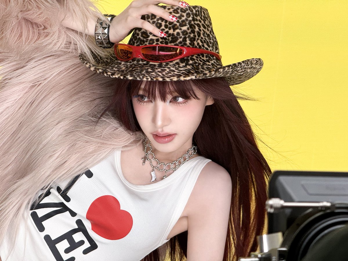 IVE OFFICIAL tweet media