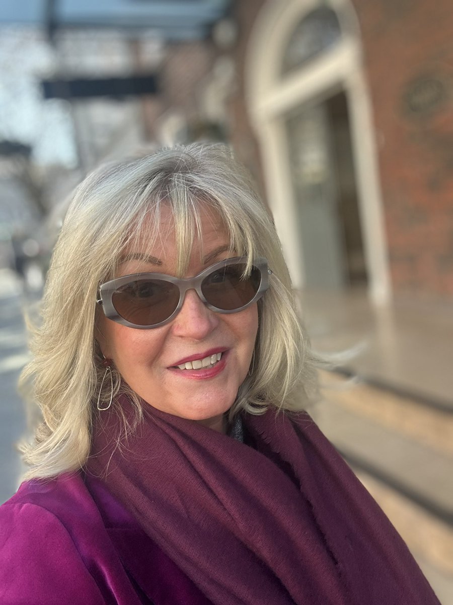 Dr Deirdre Giblin tweet media