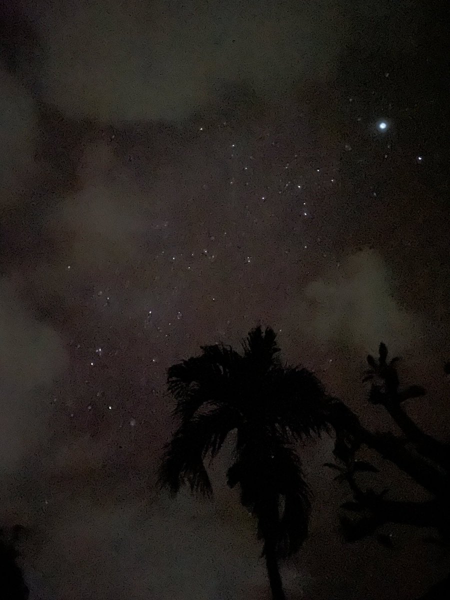 Langit secantik ini berkelahi dengan kamera 144p😭