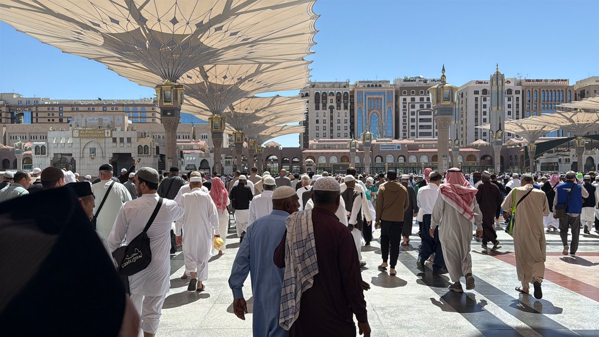 Hadith of the Day tweet media