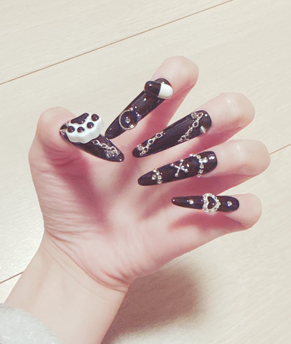 mt_ciel's tweet photo. にゅーねいる https://t.co/8fmns2iOqu