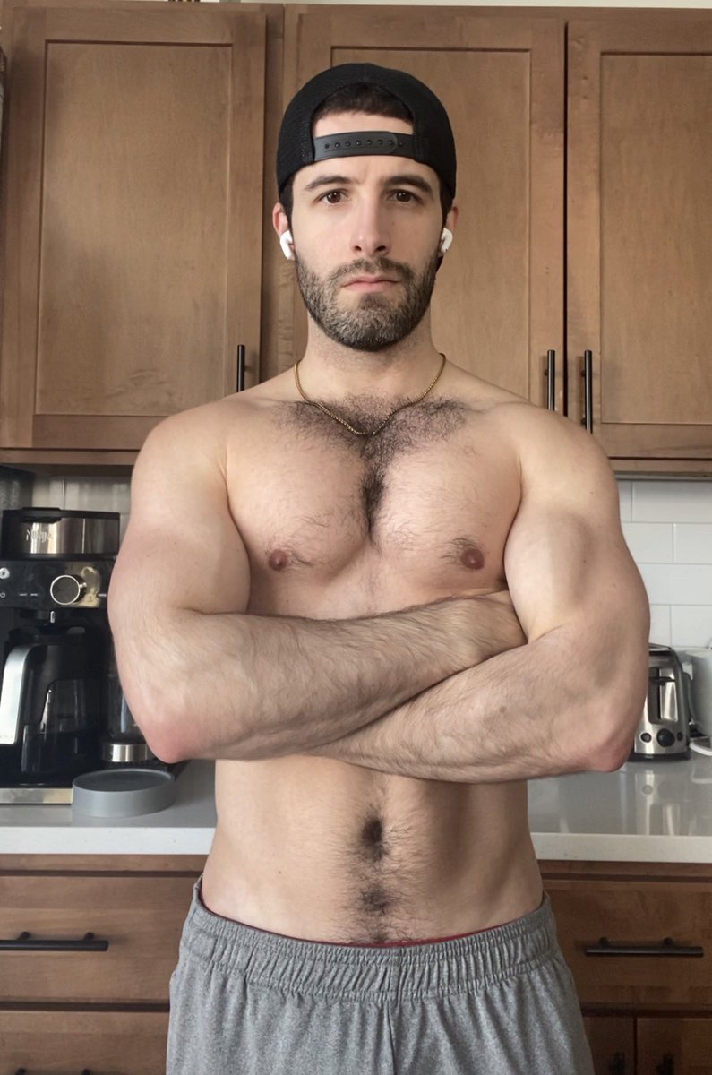 Master Alex tweet media