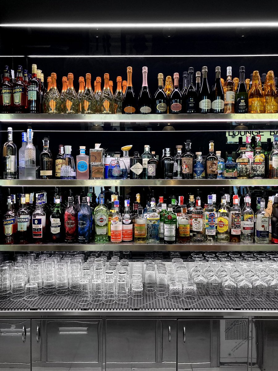 whatsontheshel1's tweet image. Alcoholic beverages and liqueurs on the shelves of 
the bar.

stock.adobe.com/contributor/21…

#Alcoholic #beverages #liqueurs #shelves #bar #editorialphoto #adobe #stockadobe #photo #italy #europe #champagne #prosecco #sparklingwine #aperol #campari #vermouth #martini #liqueur