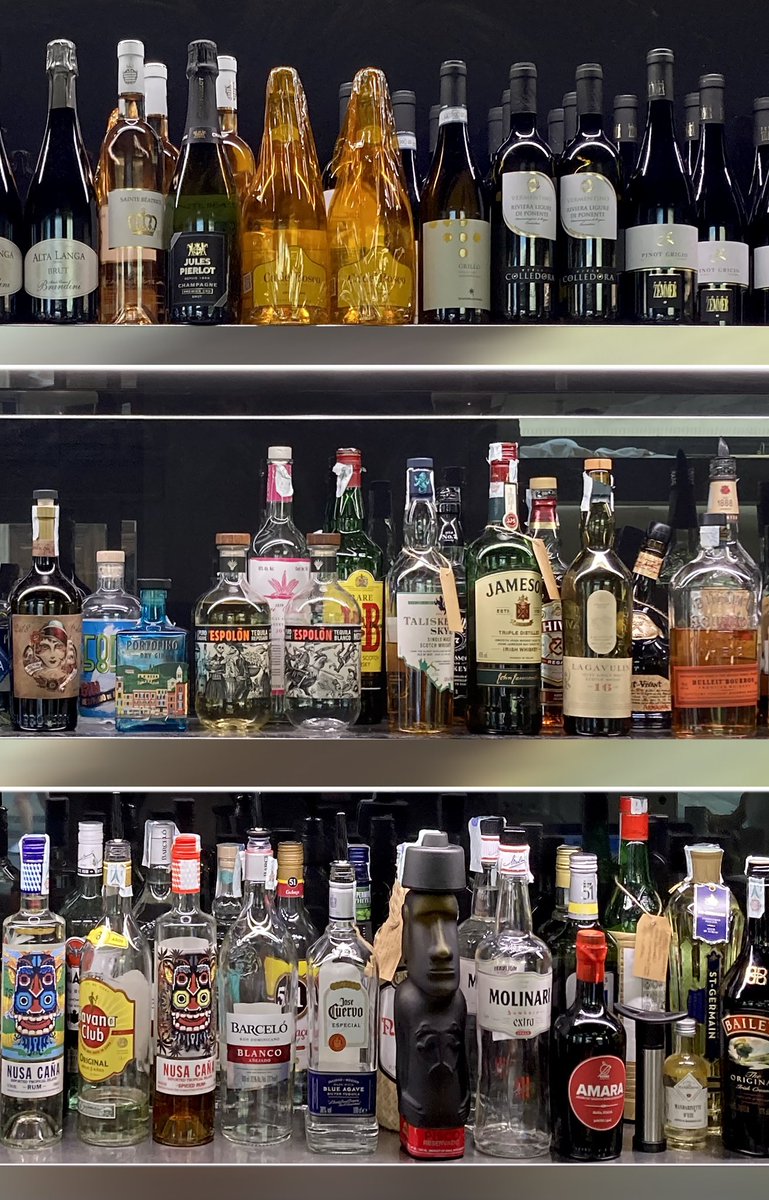 whatsontheshel1's tweet image. Alcoholic beverages and liqueurs on the shelves of 
the bar.

stock.adobe.com/contributor/21…

#Alcoholic #beverages #liqueurs #shelves #bar #editorialphoto #adobe #stockadobe #photo #italy #europe #champagne #prosecco #sparklingwine #aperol #campari #vermouth #martini #liqueur
