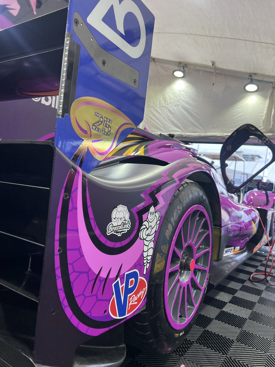 AO Racing 🦖 tweet media