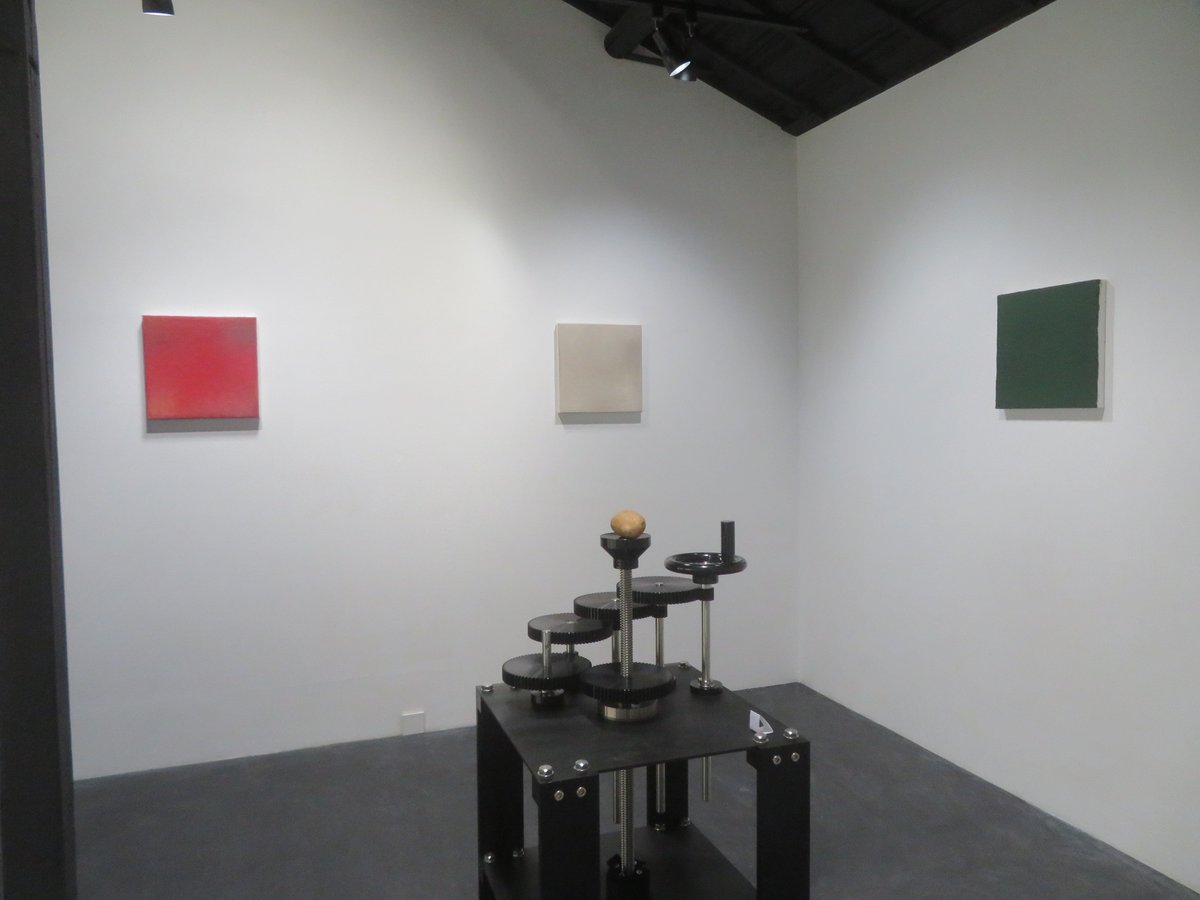 kobukitakafumi's tweet photo. +1art　「菊地 和晃　STUCK³　泥濘のキュビズム」　3/18(水)～3/28(土)　12:00～19:00、最終日～17:00　日月火休　無料　絵画、立体、映像　https://t.co/b2YusqF2Qh https://t.co/yzhkeCaa1s