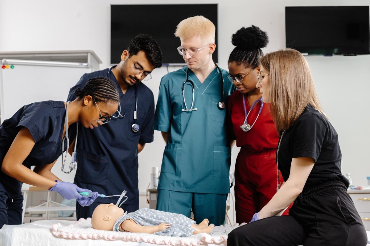 HealthySimulation.com tweet media