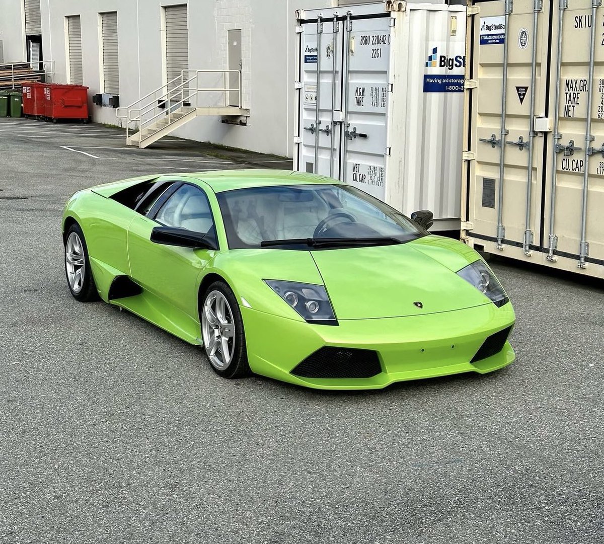 Lamborghini Club tweet media