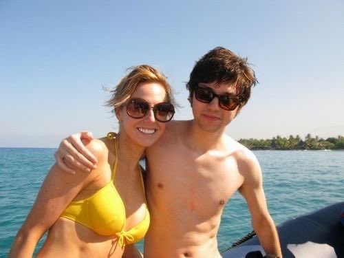 levsumu's tweet photo. hey there summer boy! lets go for a driveee https://t.co/FKo0Fpmmao