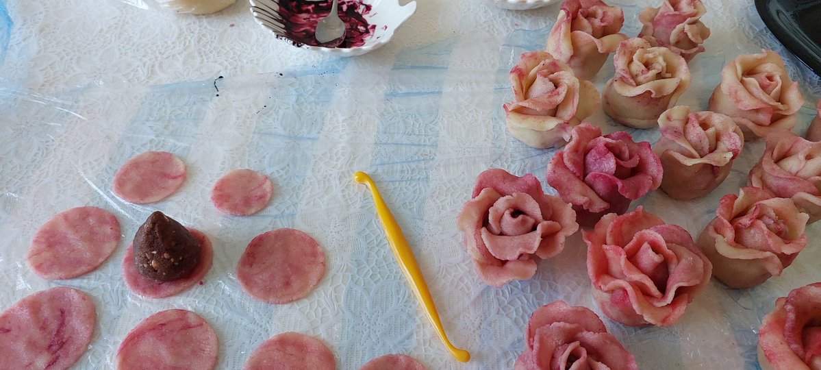 راضـ🥀ـية tweet media