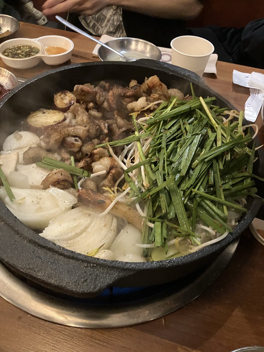 Revo｜ジン tweet media