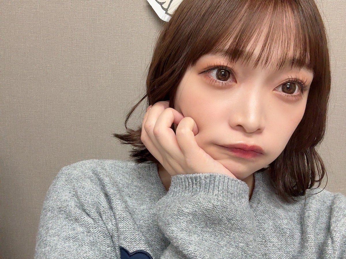 明日3/20(金・祝)
大阪にてトークイベントです🎶

開演時間までチケット
購入できるので
飛び込みも待ってるよ🥳🤍
迷っている方は是非〜！

カフェの店長として
皆様をお待ちしております☕️

◇１部　12:30〜
◇２部　16:30〜
ticketdive.com/event/pM3HNy8M…