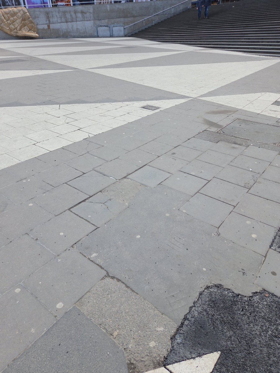 johnny karlsson tweet media