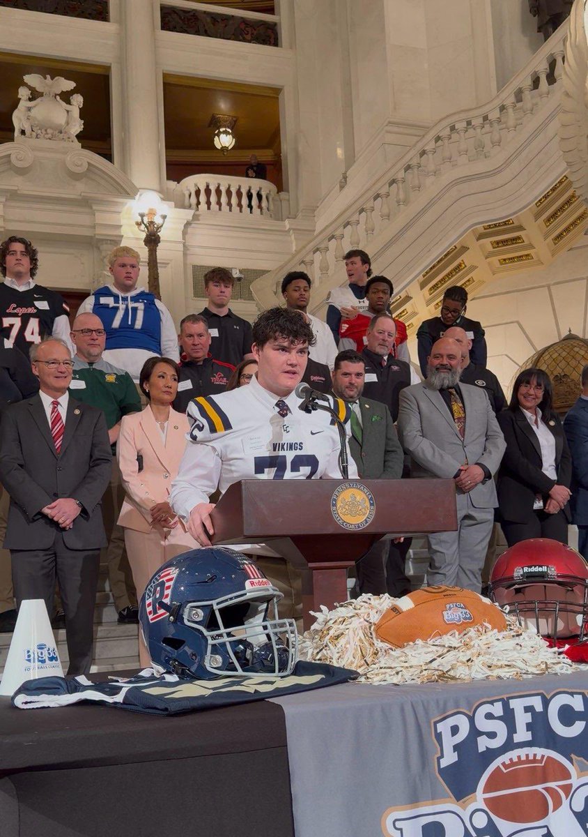roryknipp's tweet image. Honored to be recognized by the PA lawmakers at the Big33 Capital Celebration! Grateful for the support and excited for what’s ahead.

Proud to represent @PCC_FOOTBALL and compete with the best in PA.

#Big33 

@CoachLehmeier 
@RonFuchsCC 
@AdamSciulli 
@CoachMattBarnes
