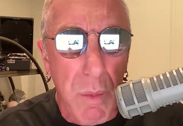 BLABBERMOUTH.NET tweet media