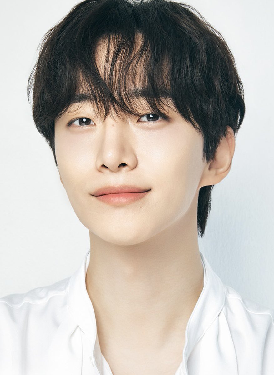 Perfection 😍😍

#LeeJunho #이준호 
#O3Collective #O3CLTV