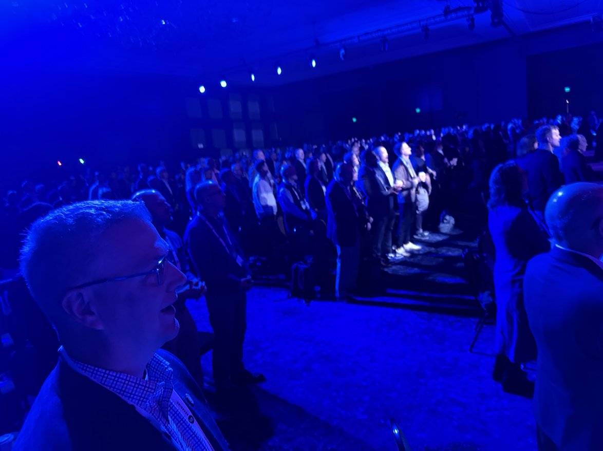 Ross Allen tweet media