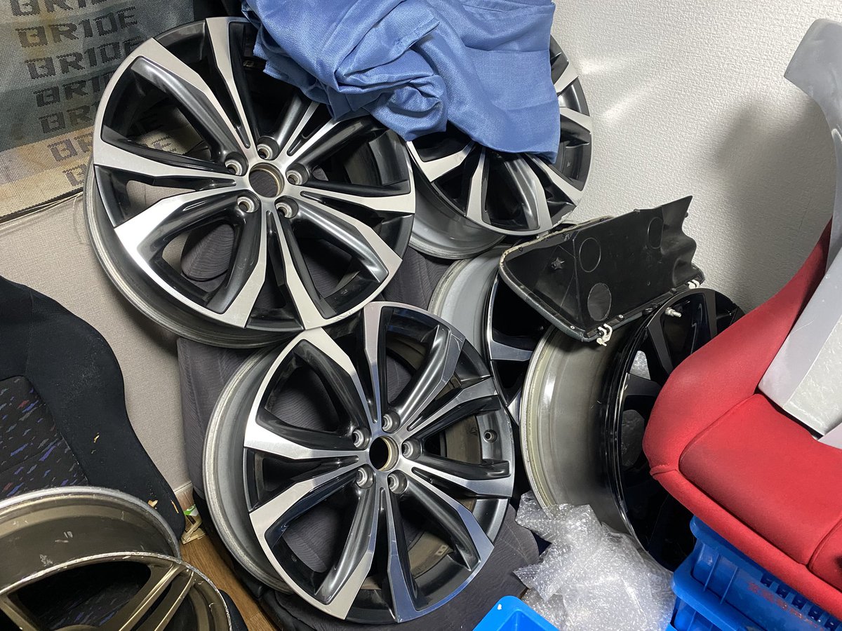 おかる tweet media