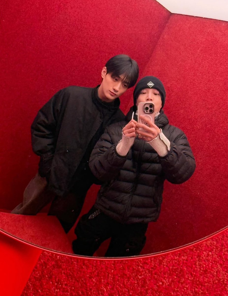 no context yongseung tweet media