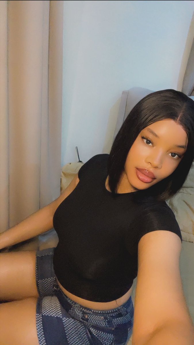 HER🦋🎀 tweet media