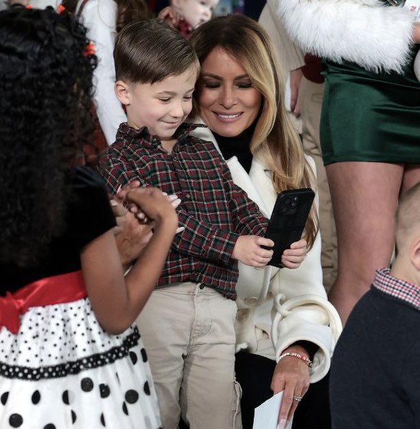 FLOTUS Report tweet media