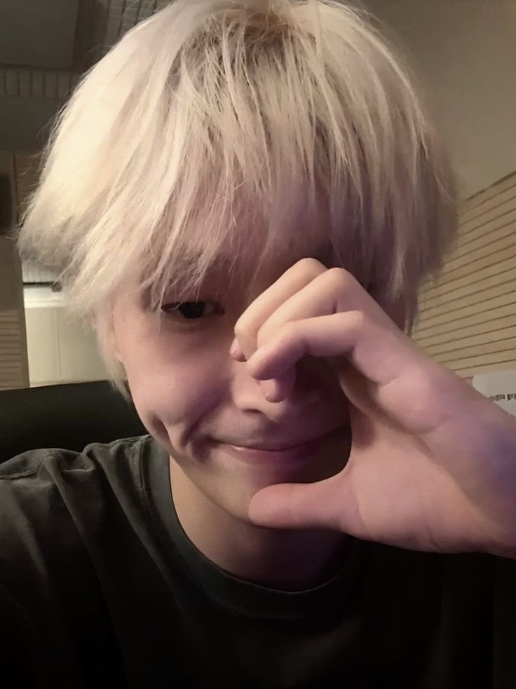 proem's nooboo. tweet media