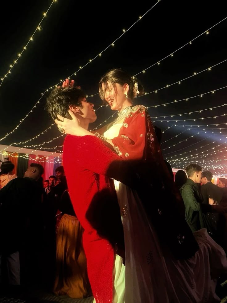 Sayantika tweet media