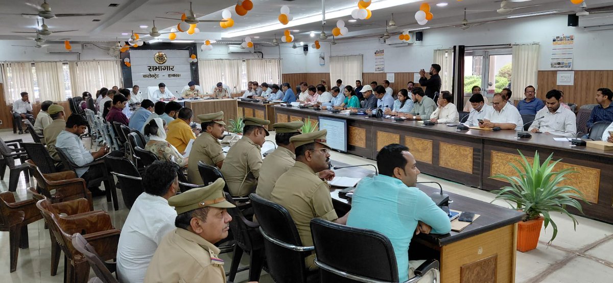 DM Hathras tweet media