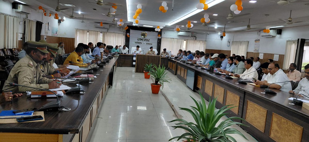 DM Hathras tweet media