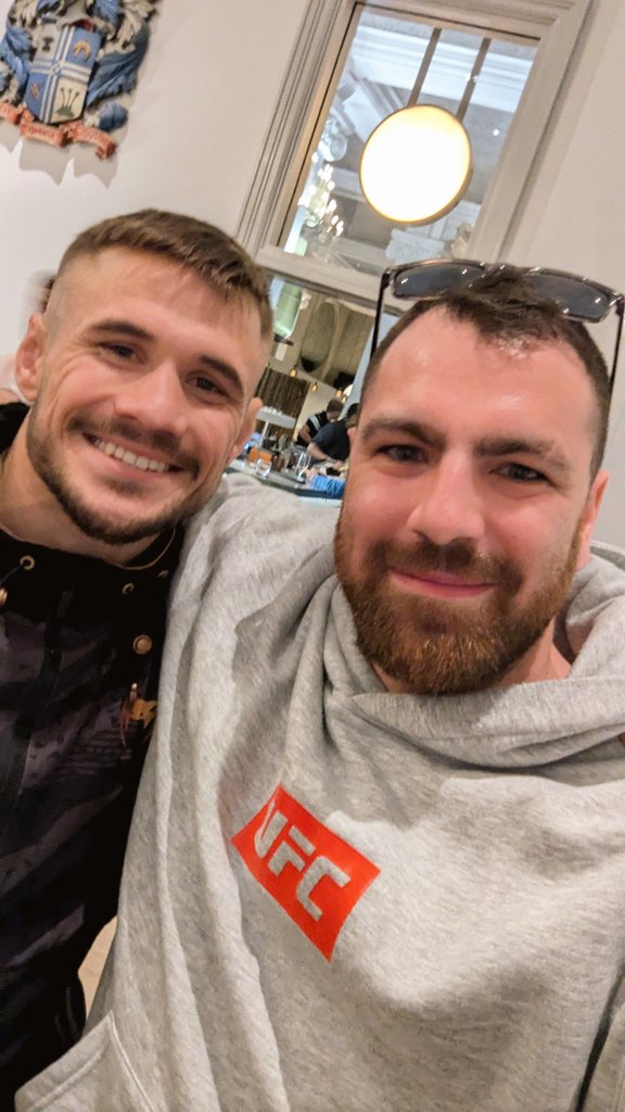 RedWolf🐺 tweet media